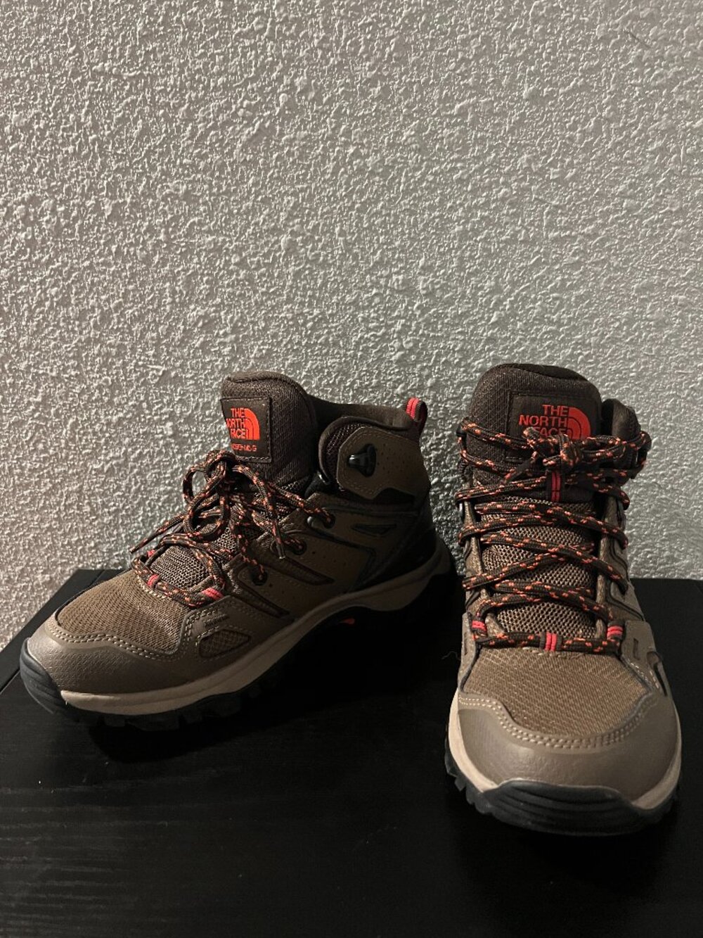 The North Face Womens Hedgehog Fastpack II Mid Waterproof Hiking Shoes